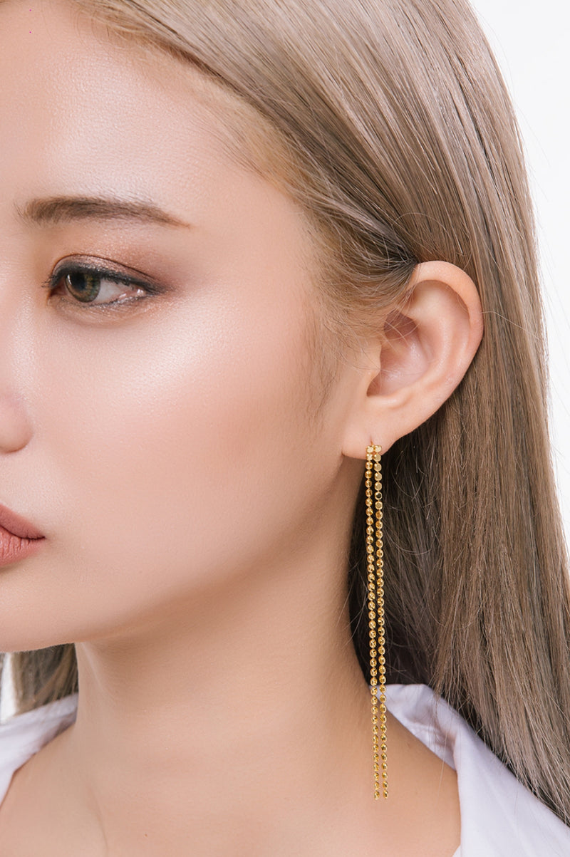PASION (パシオン) Glitter Two-Line Drop Earrings (Gold)