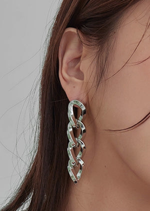 PASION (パシオン) Bold Chain Drop Earring (Silver)