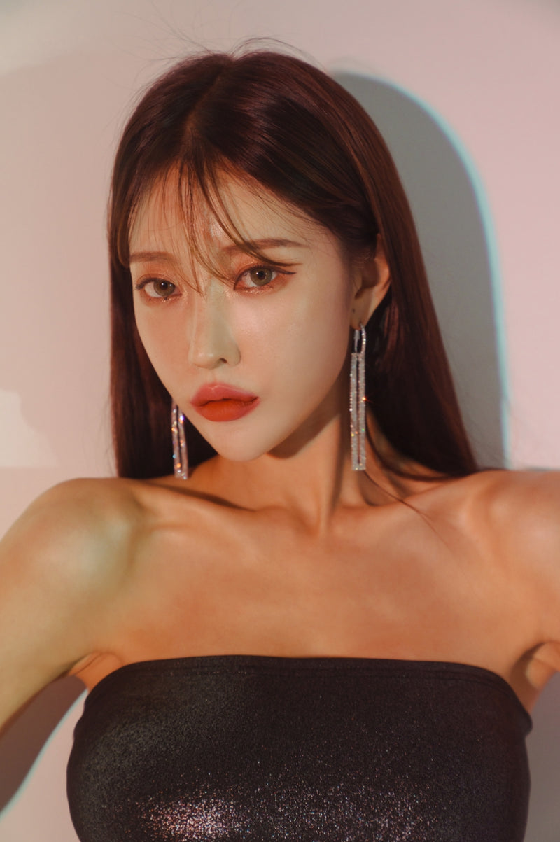 PASION (パシオン) Cubic Stone Stick Drop Earrings