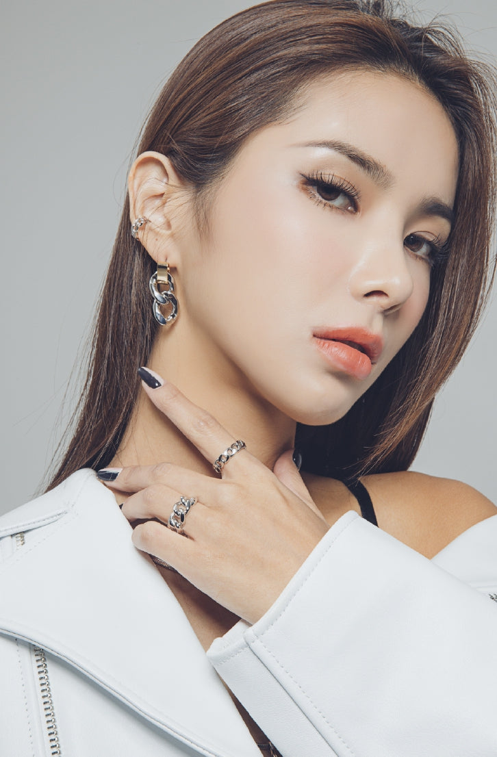 PASION (パシオン) Two Chain Pop Earrings (Silver)
