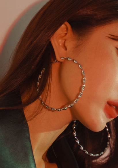 PASION (パシオン) Antique Twisted Ring Earrings