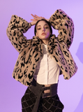 BABLETWO  (ビーエーブルトゥー)       Leopard Crop Fur Jacket (BEIGE)