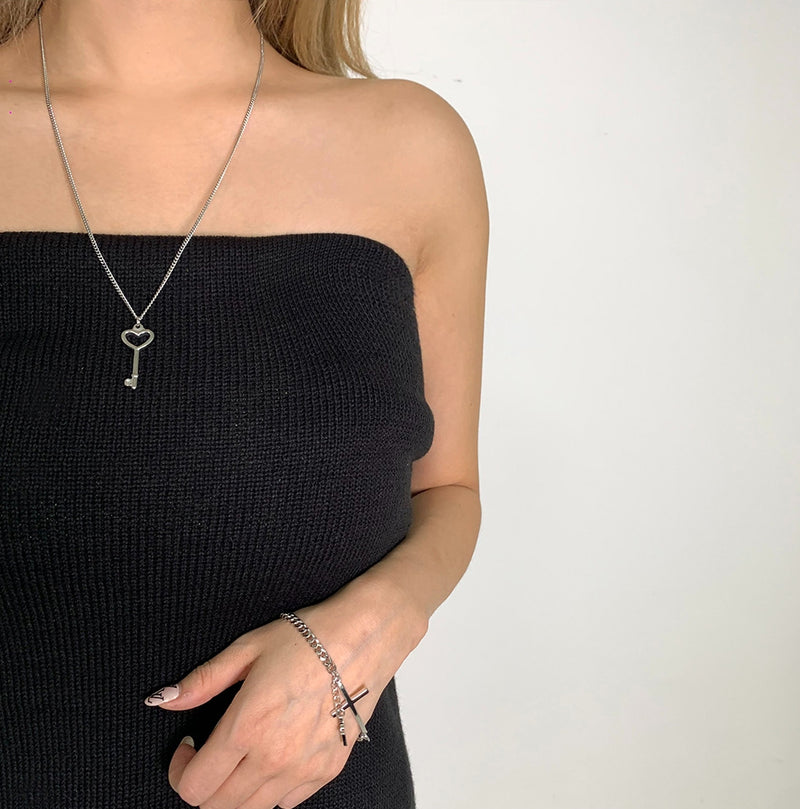 PASION (パシオン) Antique Heart Key Pendant Necklace