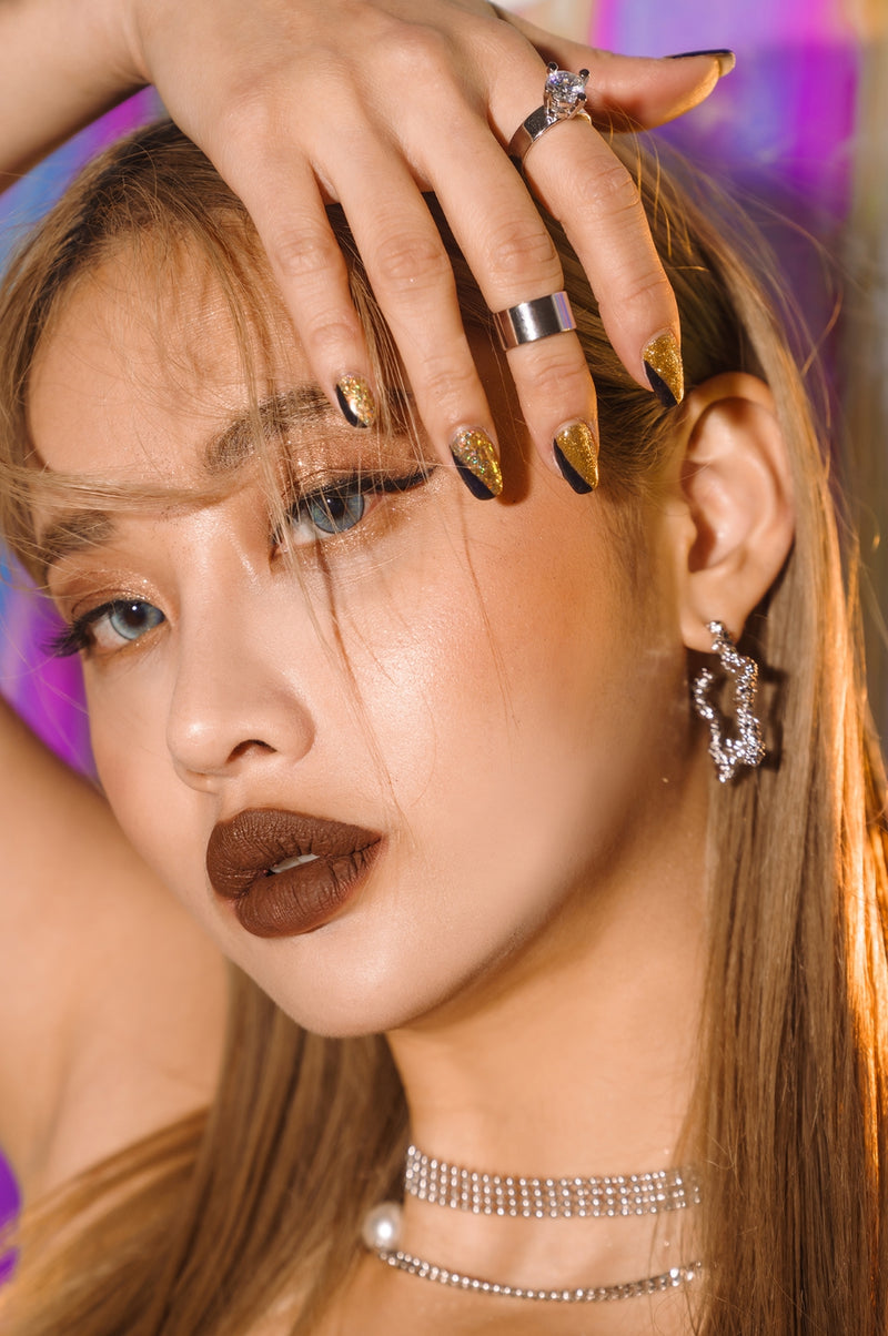 PASION (パシオン) Twinkle Bling Star Earrings (Gold, Silver)