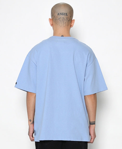 アジョバイアジョ(AJOBYAJO) MM Slogan T-Shirt [SKY BLUE]