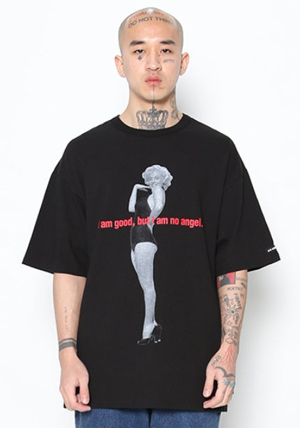 アジョバイアジョ(AJOBYAJO) MM Slogan T-Shirt [BLACK]