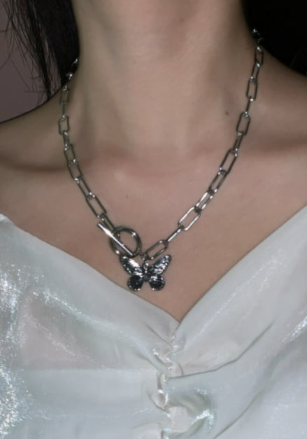 PASION (パシオン) [Surgical] Antique Butterfly Clip Chain Necklace
