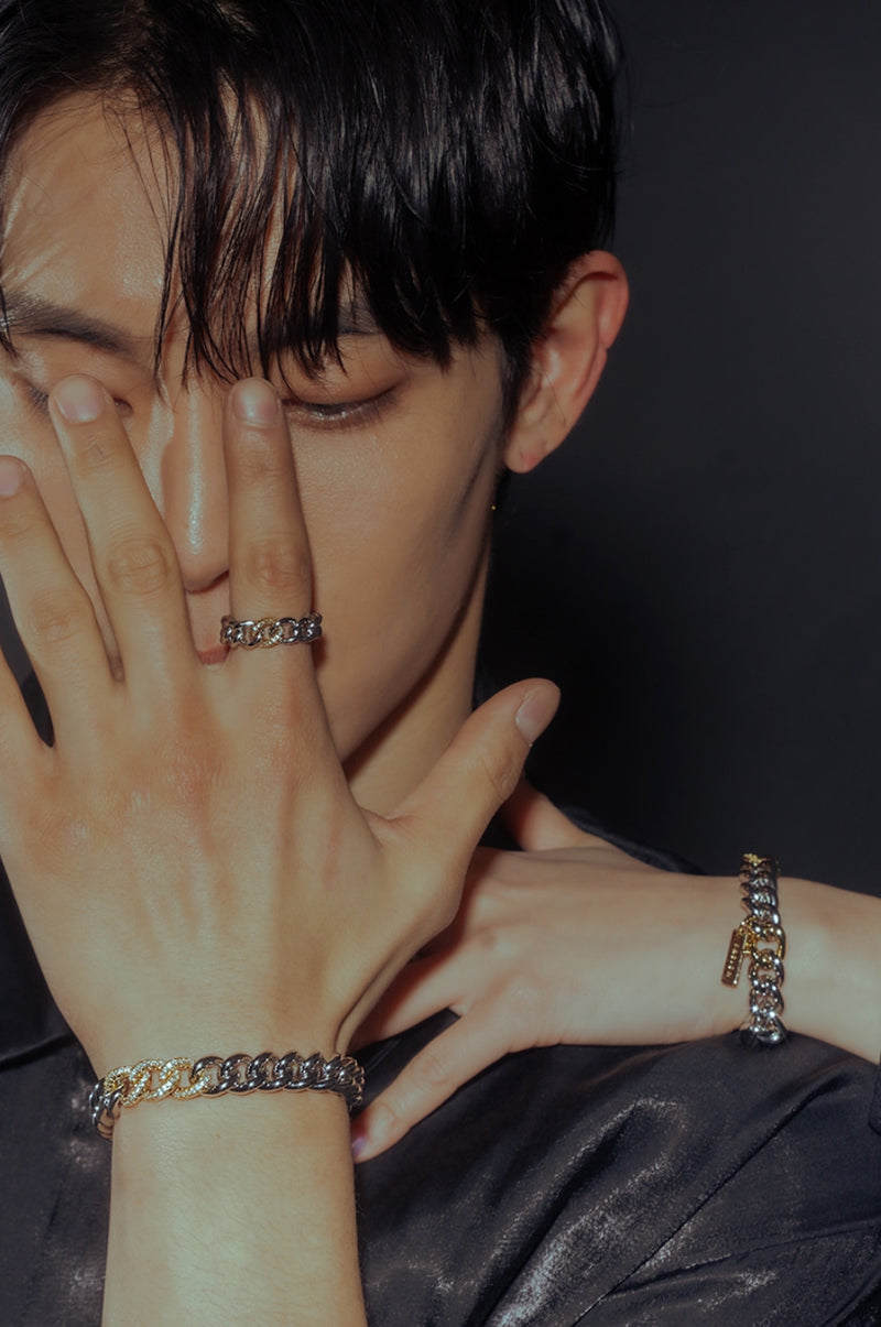 PASION (パシオン) [BLACKLABEL] Golden Dew Cubic Zirconia Full Chain Ring