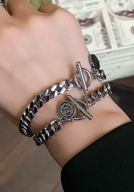 PASION (パシオン) Vintage Pendant Angle Chain Bracelet