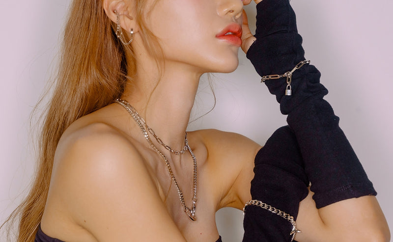 PASION (パシオン) Loose Chain Rock Symbol Bracelet