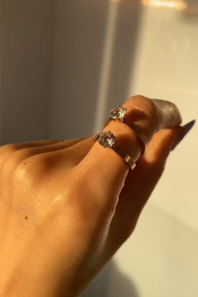 PASION (パシオン) [Surgical] Rose and Gold Point Cubic Ring
