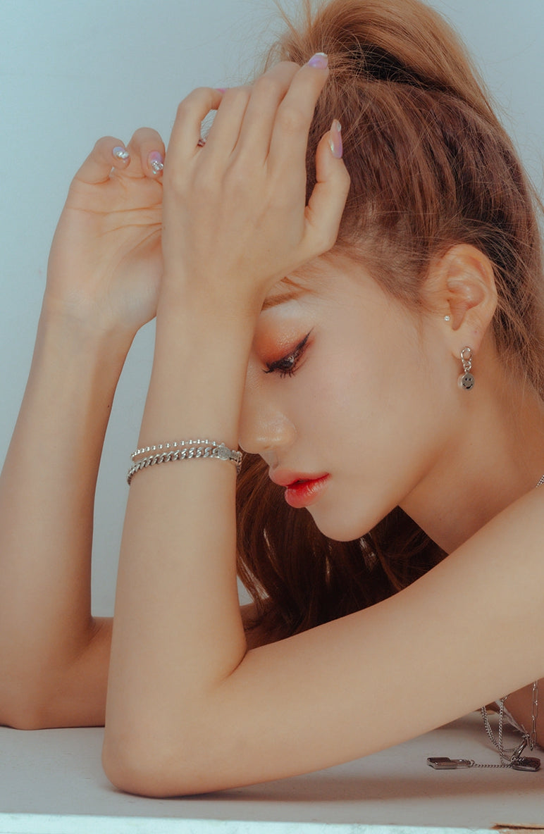 PASION (パシオン) [SILVER925] Smile Pendant Ball Chain Layered Bracelet (S)