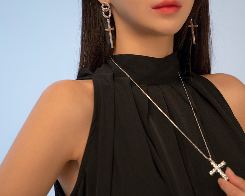 PASION (パシオン) twid chain cross earing