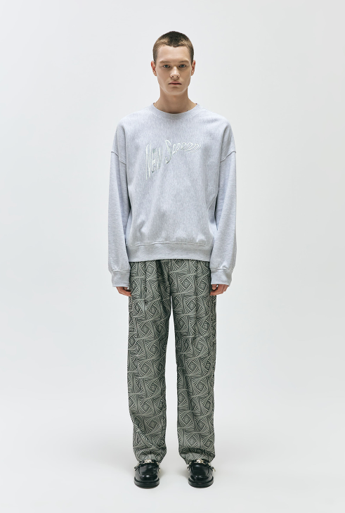 MMIC(エムエムアイシー) NEW SEASON SWEATSHIRT WMG