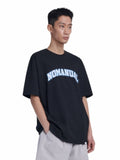 NOMANUAL(ノーマニュアル)  3T ARCH LOGO T-SHIRT - BLACK