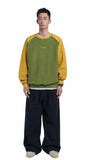 NOMANUAL(ノーマニュアル) TWO-TONE RAGLAN SWEATSHIRT - OLIVE