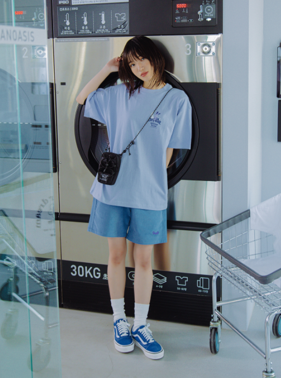 デイライフ(Daylife) Bunny Half T-shirt (Light Blue)