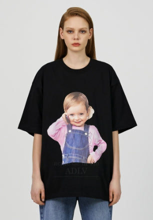 アクメドラビ(acme' de la vie) BABY FACE TELEPHONE GIRL SHORT SLEEVE T-SHIRT R BLACK