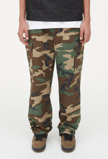 オーワイ(OY) LOGO MILITARY CAMO CARGO PANTS