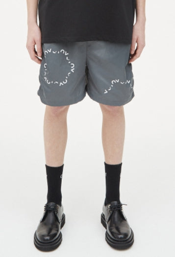 オーワイ(OY) ROUND LOGO NYLON SHORT PANTS-DARK GREY