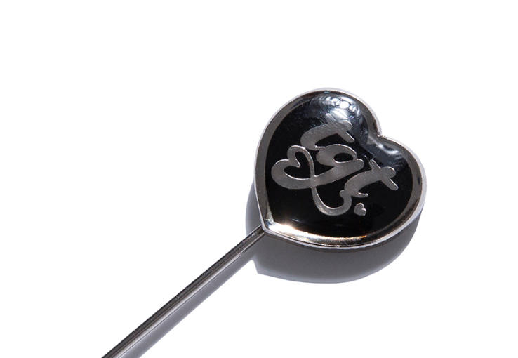 TARGETTO(ターゲット) HEART LOGO BOUTONNIERE_BLACK