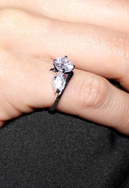 BLACKPURPLE (ブラックパープル) leaf cubic ring