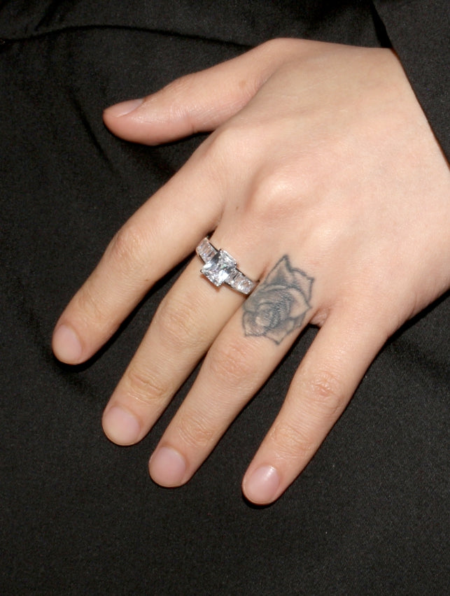 BLACKPURPLE (ブラックパープル) Princess Baguette Ring