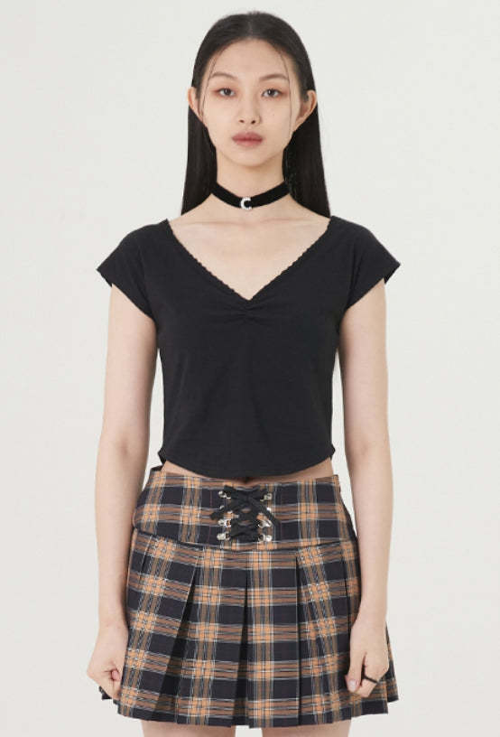 curetty (キュリティー) C V-NECK LACE T-SHIRT_BLACK