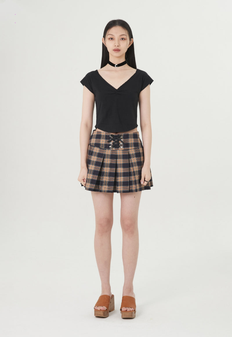 curetty (キュリティー) C V-NECK LACE T-SHIRT_BLACK