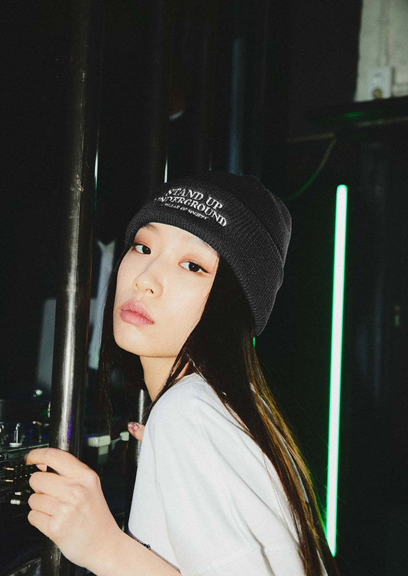 Crump (クランプ) STAND-UP CLASSIC LOGO BEANIE (CA0042)