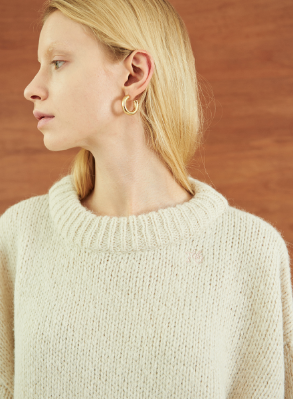 TMO BY 13MONTH（ティーエムオーバイサーティンマンス）HEAVY ROUND LONG SLEEVE KNIT (WHITE)