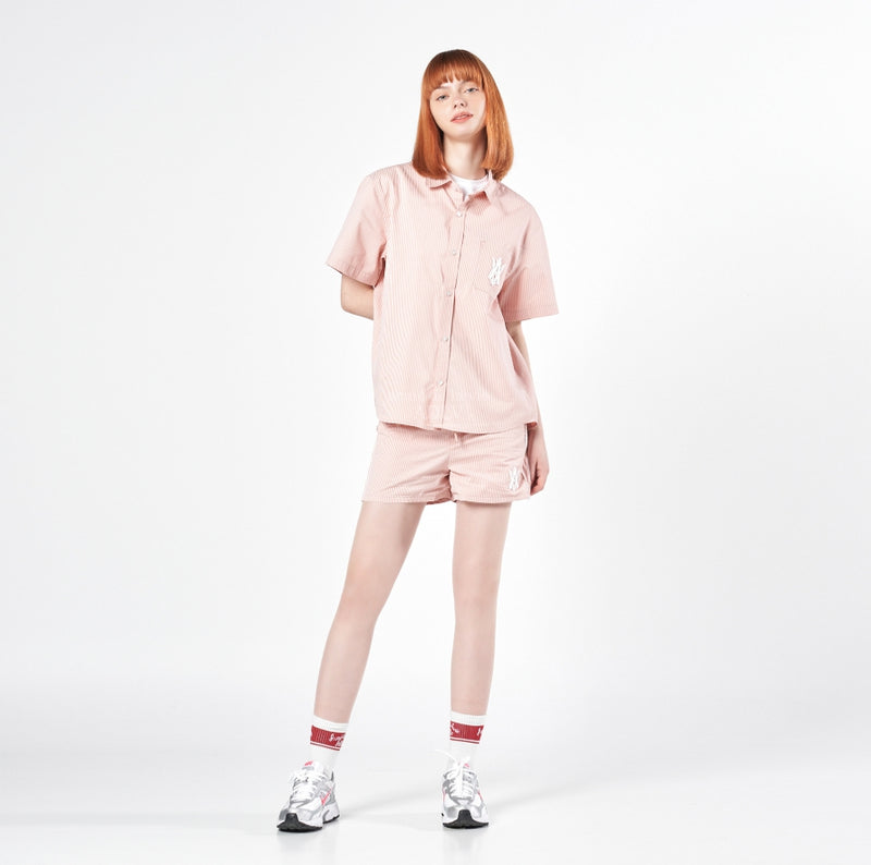 アクメドラビ(acme' de la vie) A LOGO EMBLEM PATCH STRIPE SHORT SLEEVE SHIRT PINK