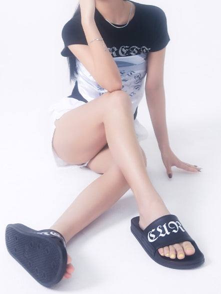 curetty (キュリティー) C LOGO SLIDE SLIPPERS