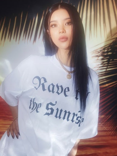 curetty (キュリティー) C GRAPHIC OVERSIZED T-SHIRT