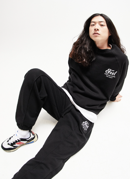 FEEL ENUFF (フィールイナフ) PnV Crewneck / Black
