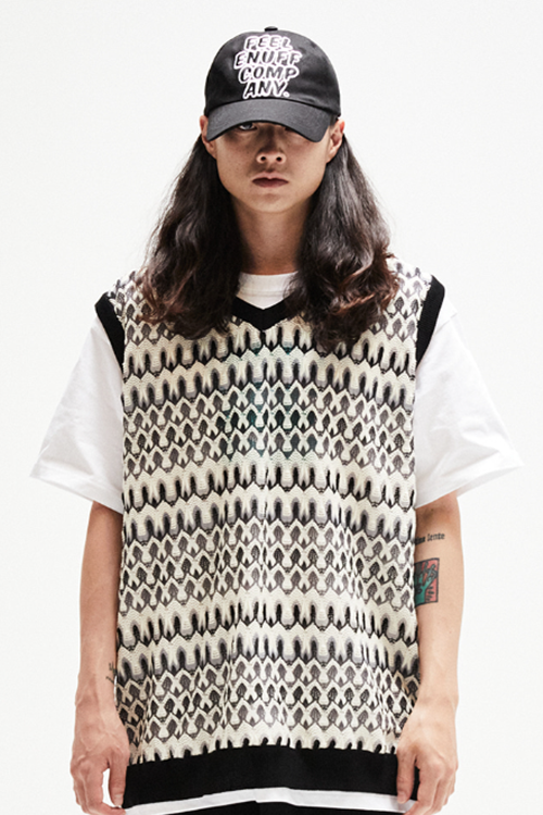 FEEL ENUFF (フィールイナフ) Mix Pattern Vest / Black