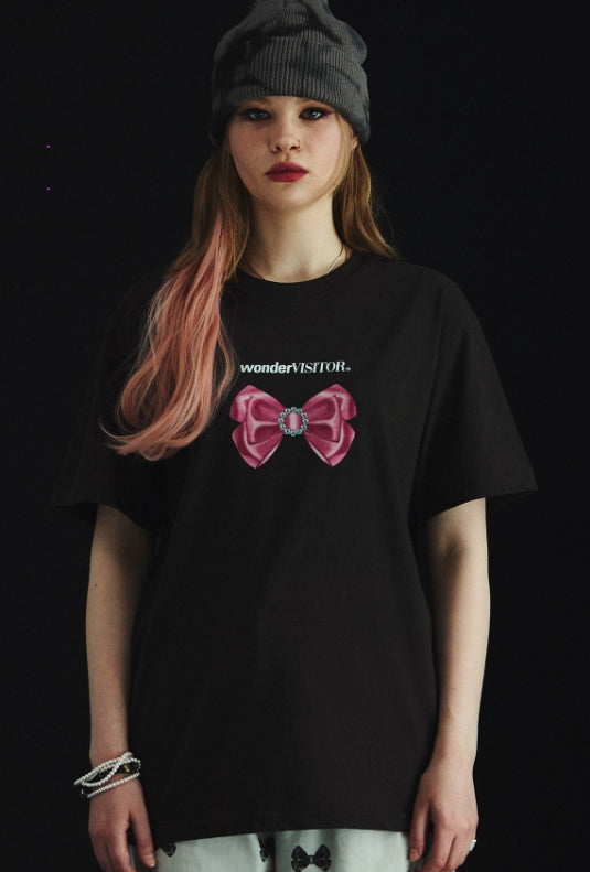 ワンダービジター(WONDER VISITOR)  Cubic Ribbon overfit T-Shirt [Charcoal grey]