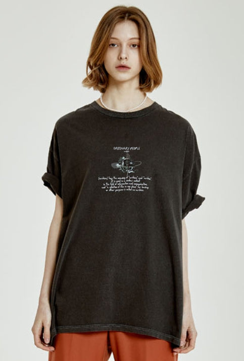 ORDINARY PEOPLE(オーディナリーピープル) GARMENT DYING EARTH GRAPHIC CHARCOAL T-SHIRTS