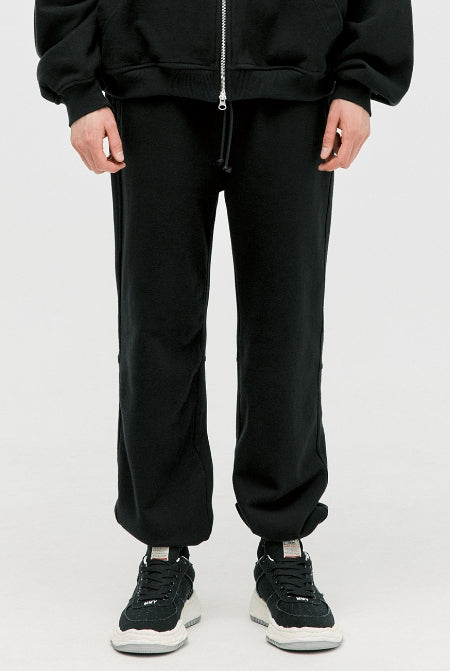 ディープリーク(DPRIQUE)  CLASSIC JOGGER PANTS - BLACK