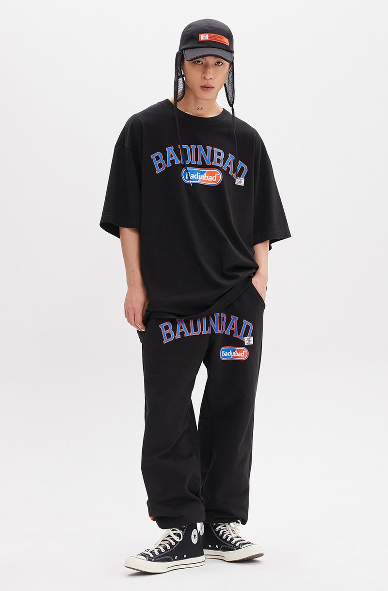 ベドインベド(BADINBAD) ESSENTIAL ARCH LOGO TEE_BLACK