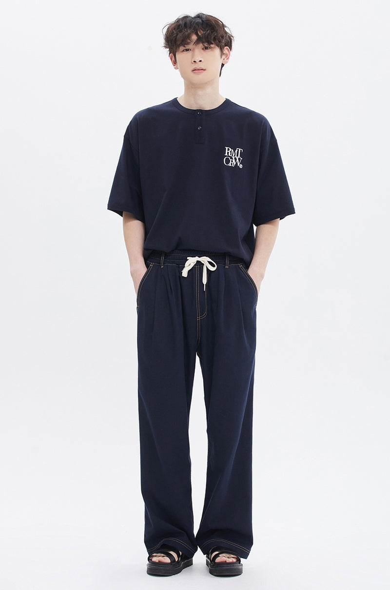 ROMANTIC CROWN(로맨틱 크라운) HENRY NECK LOGO TEE_NAVY