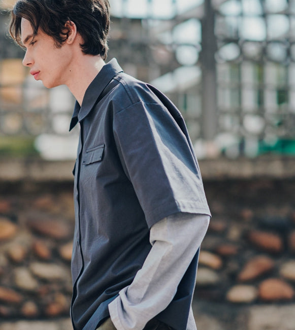 UNDERBASE(アンダーベース) It's two-pocket short-sleeved shirt Dark gray ISSS9087