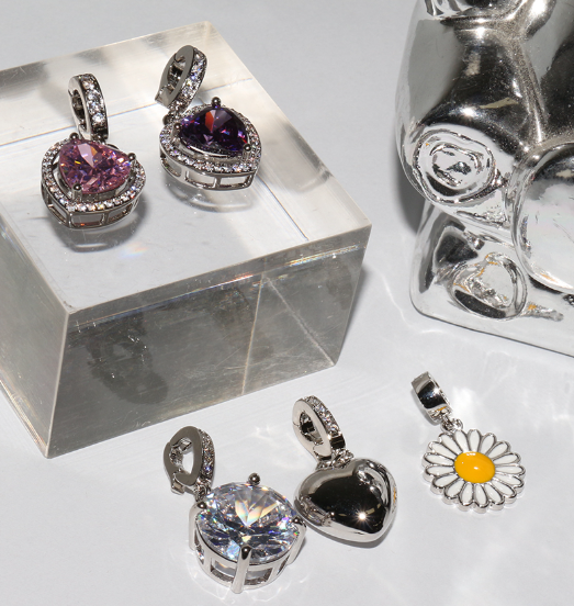 BLACKPURPLE (ブラックパープル) 	  Shine Parts Pendant