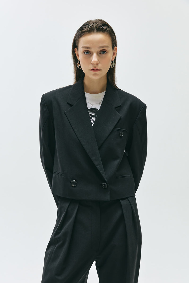 MMIC(エムエムアイシー) WOOL SHORT BLAZER BK