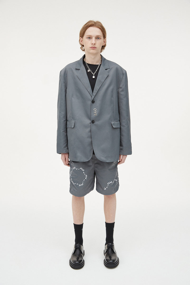 オーワイ(OY) METAL LOGO NYLON BLAZER-DARK GREY