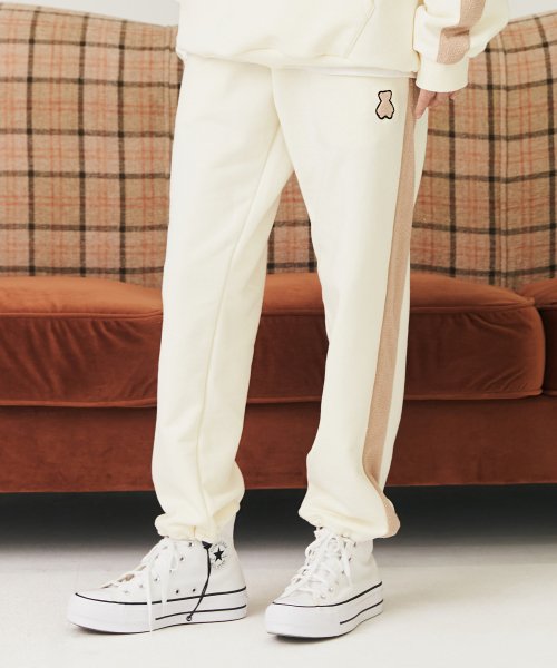 AQO_studiospace(アコスタジオスペース)      BEAR TRACK JOGGER PANTS IVORY