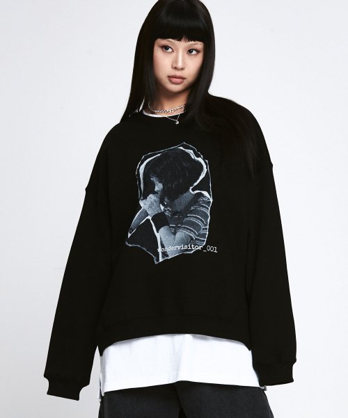 ワンダービジター(WONDER VISITOR)     High teen star Sweatshirt [Black]