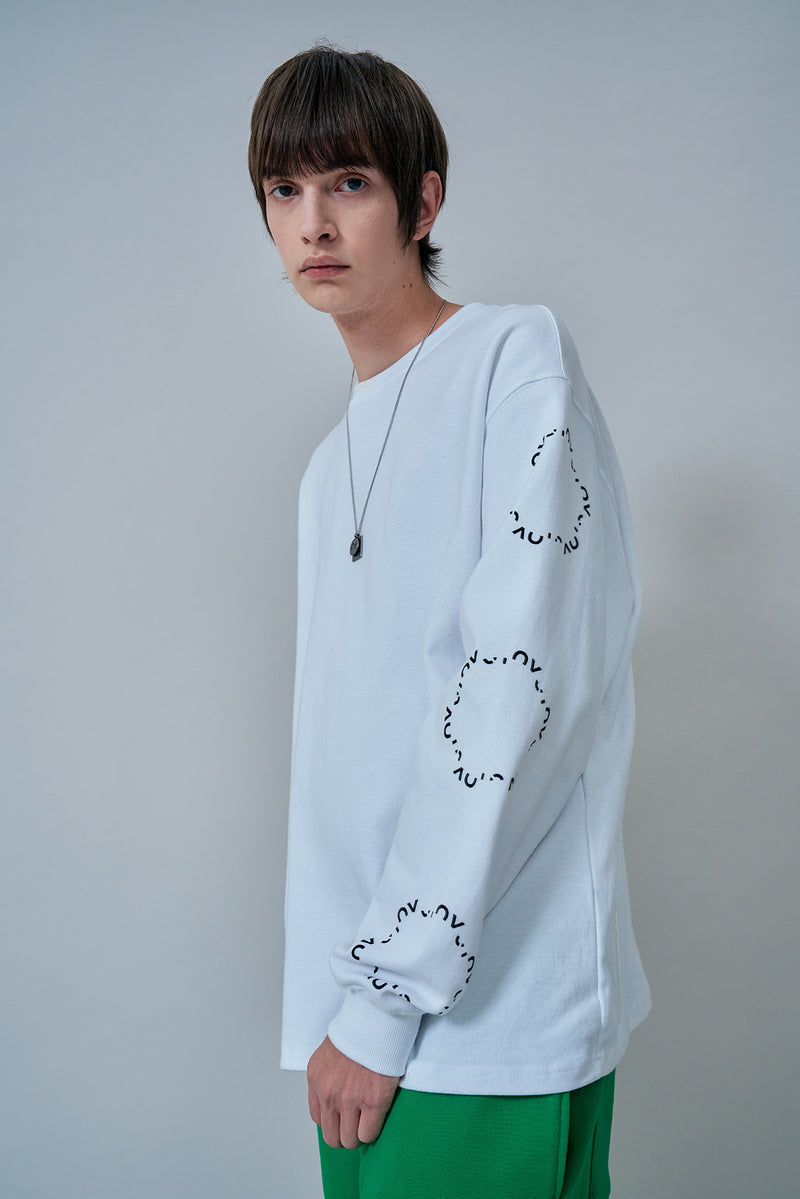 オーワイ(OY) ROUND LOGO LONG SLEEVE-WHITE