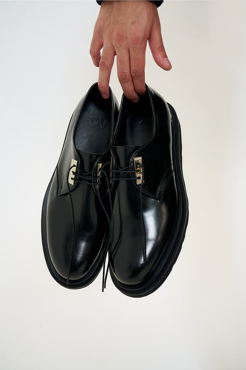 オーワイ(OY) METAL DERBY SHOES-BLACK