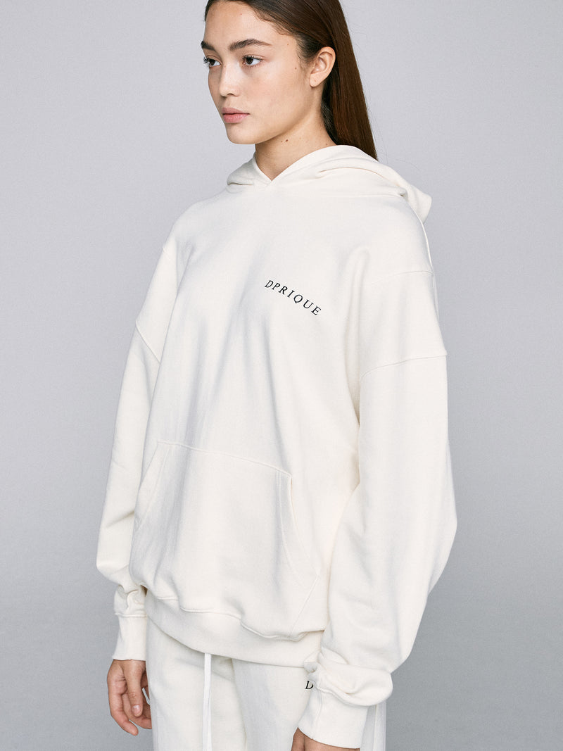 ディープリーク(DPRIQUE) LOGO HOODIE - IVORY